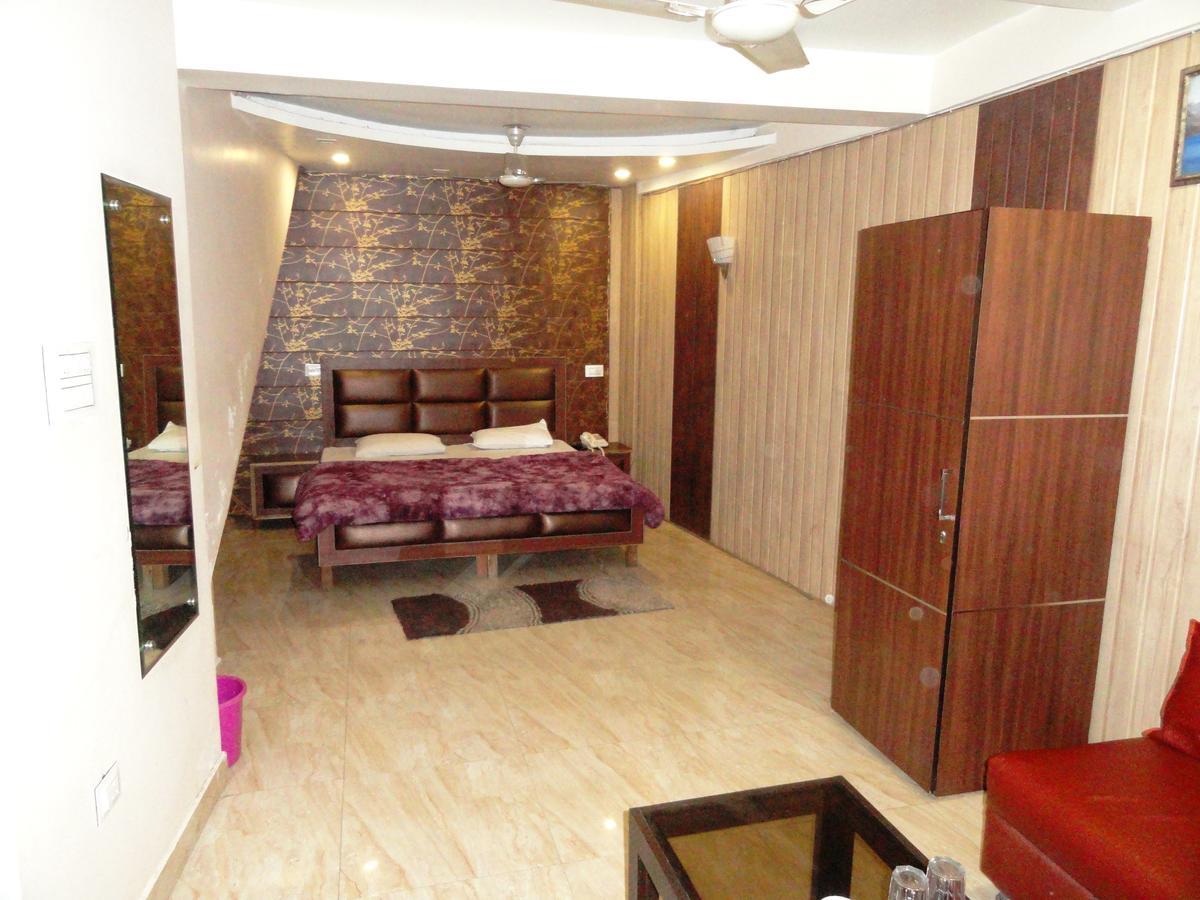 Oyo 12976 Hotel New Fiza จามมู ภายนอก รูปภาพ