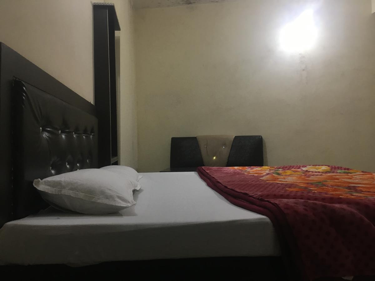 Oyo 12976 Hotel New Fiza จามมู ภายนอก รูปภาพ